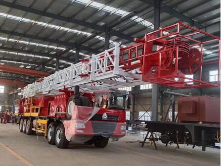 Workover Rig Mounted Drilling Rig Chassis Transport Vehicle